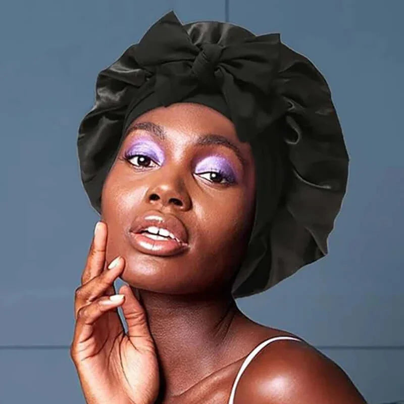 Bonnet en satin de soie Halawah